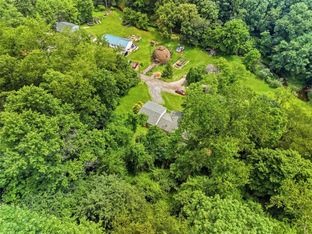 8517 Wittmer Road Pittsburgh, PA 15237 - Photo 46 of 46 a view of a garden