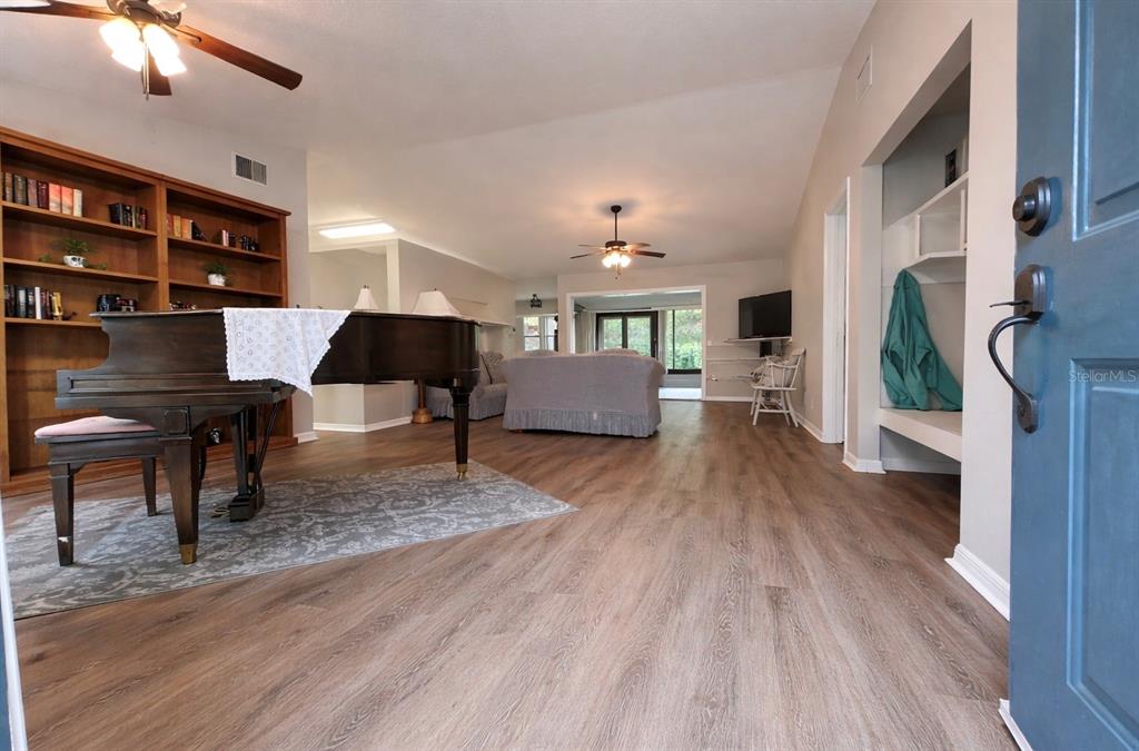 8830 Southwest 196th Terrace Road Dunnellon, FL 34432 - Photo 5 of 24