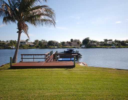 27 Saddleback Road Tequesta, FL 33469 - Photo 4 of 16 Additional Photo