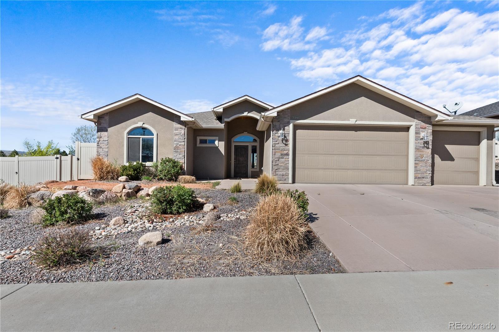739 Ruby Ranch Drive Grand Junction, CO 81505 - Photo 1 of 40
