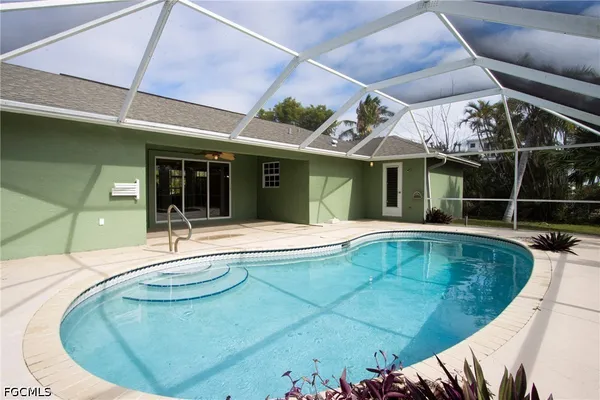 $3,950 | 1380 Albatross Road, Sanibel, FL 33957