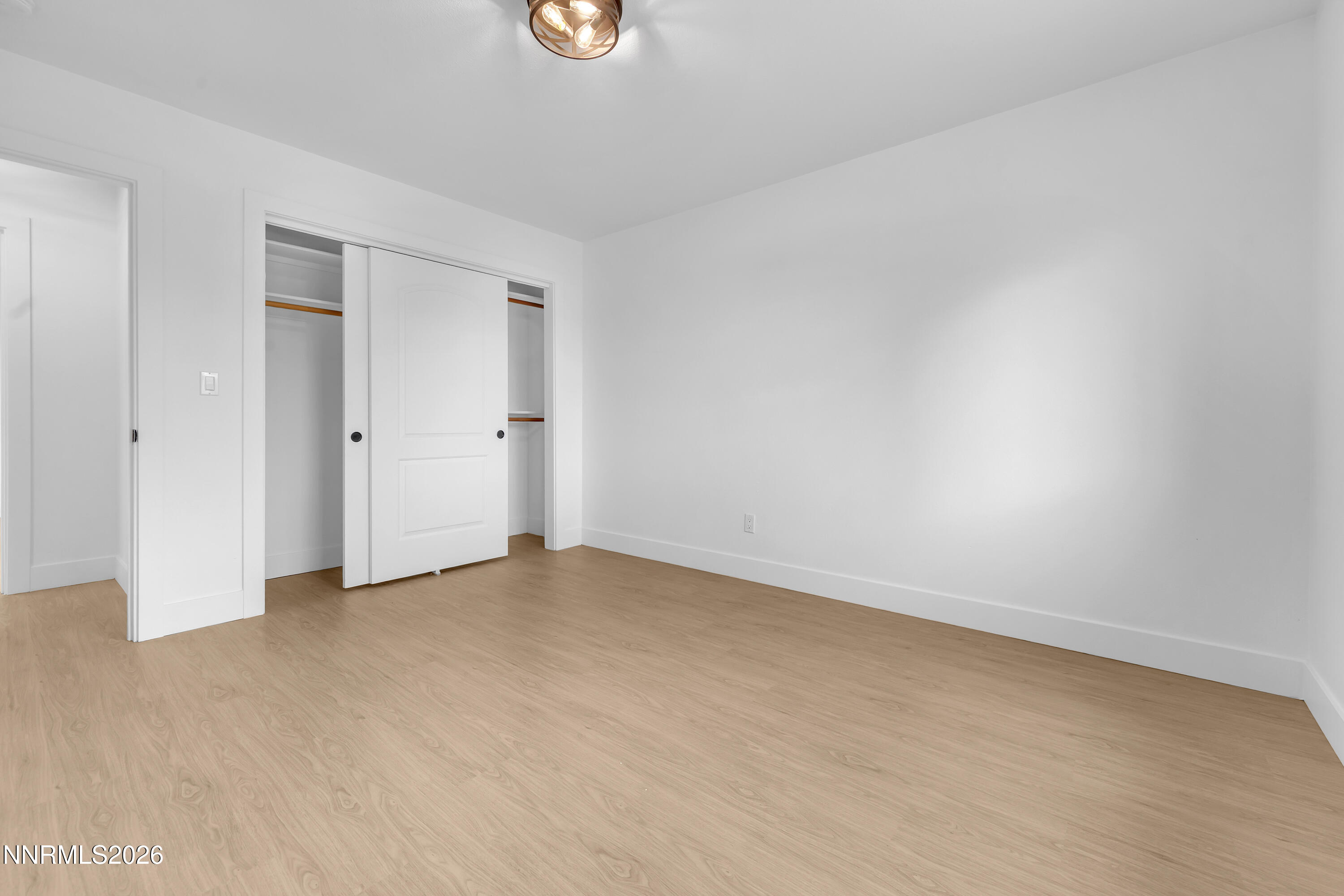 3825 Dyal Court Reno, NV 89508 - Photo 20 of 39 an empty room with a window