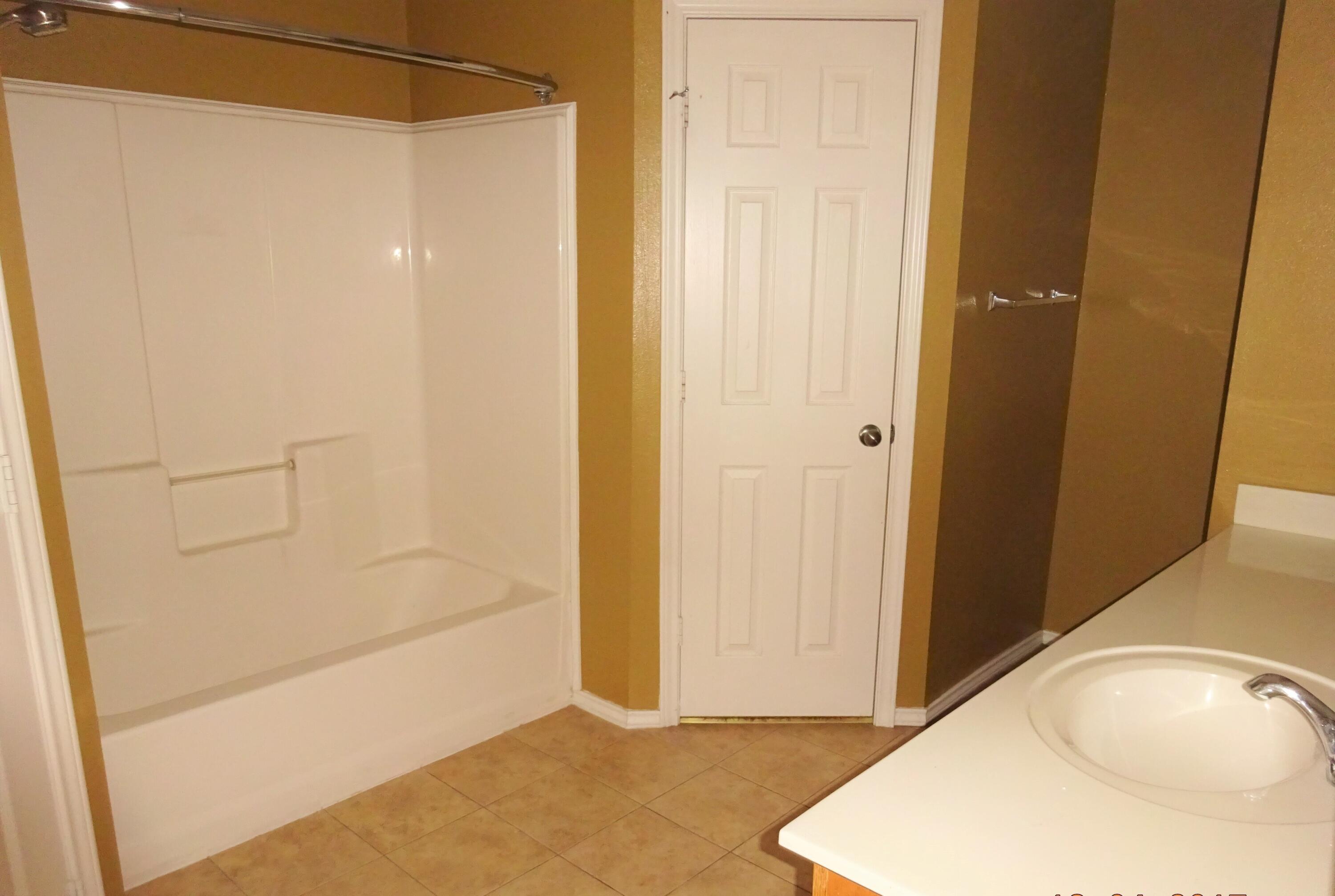 1618 75th Street Lubbock, TX 79423 - Photo 6 of 9 2