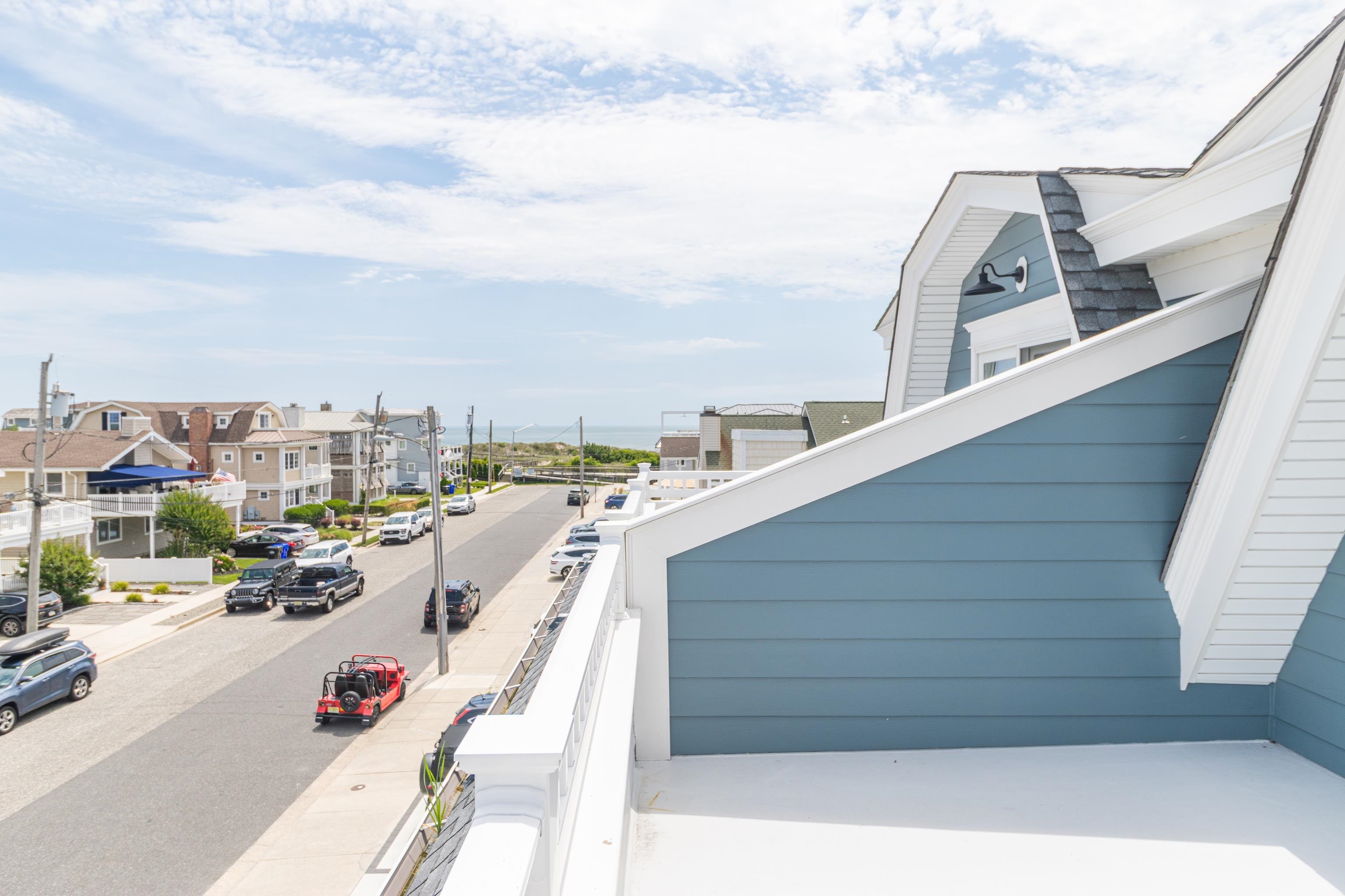 8 East 27th, Unit WEST Avalon, NJ 08202 - Photo 29 of 32 a view of a terrace