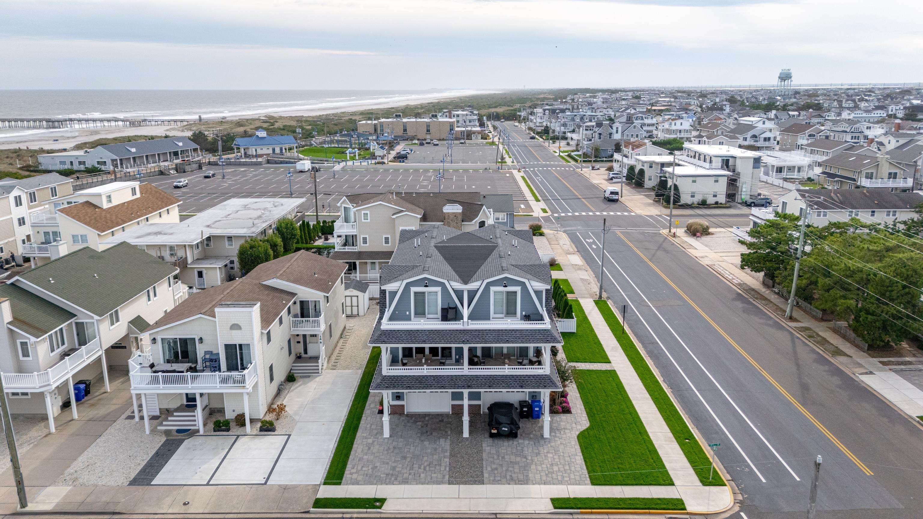 8 East 27th, Unit WEST Avalon, NJ 08202 - Photo 4 of 32 an aerial view of a house