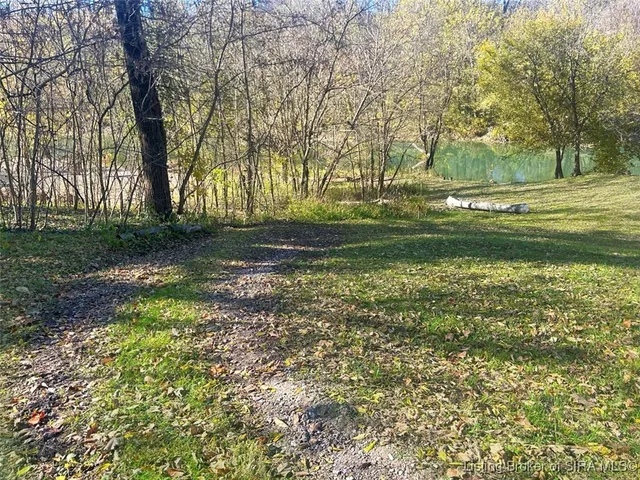 $99,900 | 8273 East Doe Run Road, Madison, IN 47250