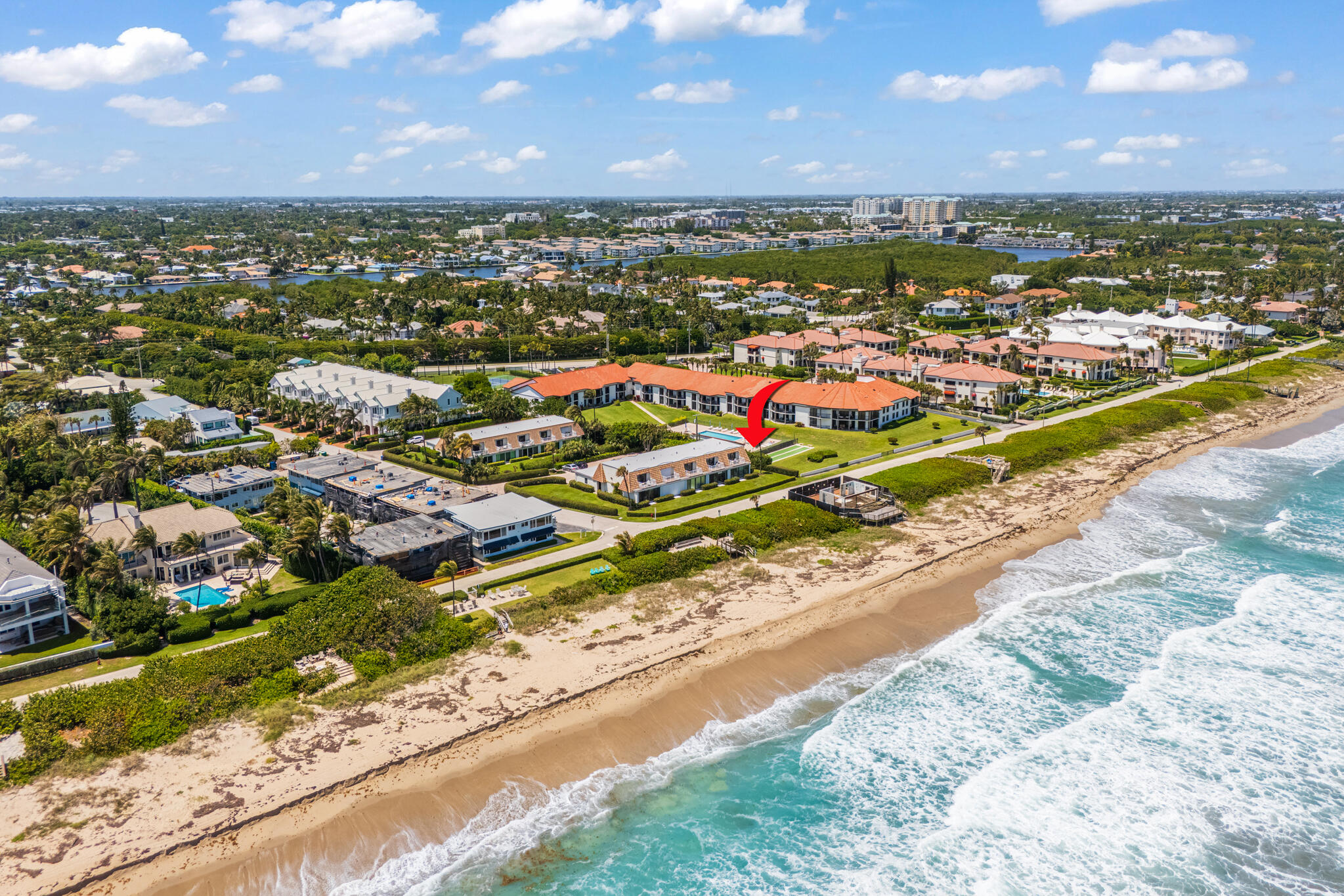 5720 Old Ocean Boulevard, Unit 5E Ocean Ridge, FL 33435 - Photo 26 of 29 an aerial view of residential houses with outdoor space