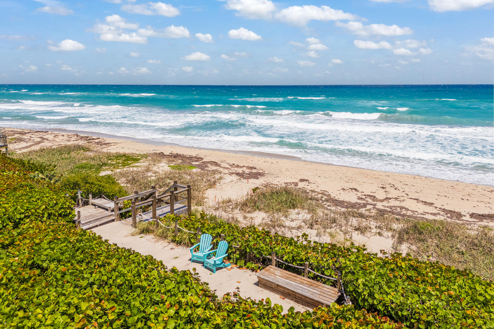 5720 Old Ocean Boulevard, Unit 5E Ocean Ridge, FL 33435 - Photo 28 of 29 a view of an ocean and beach