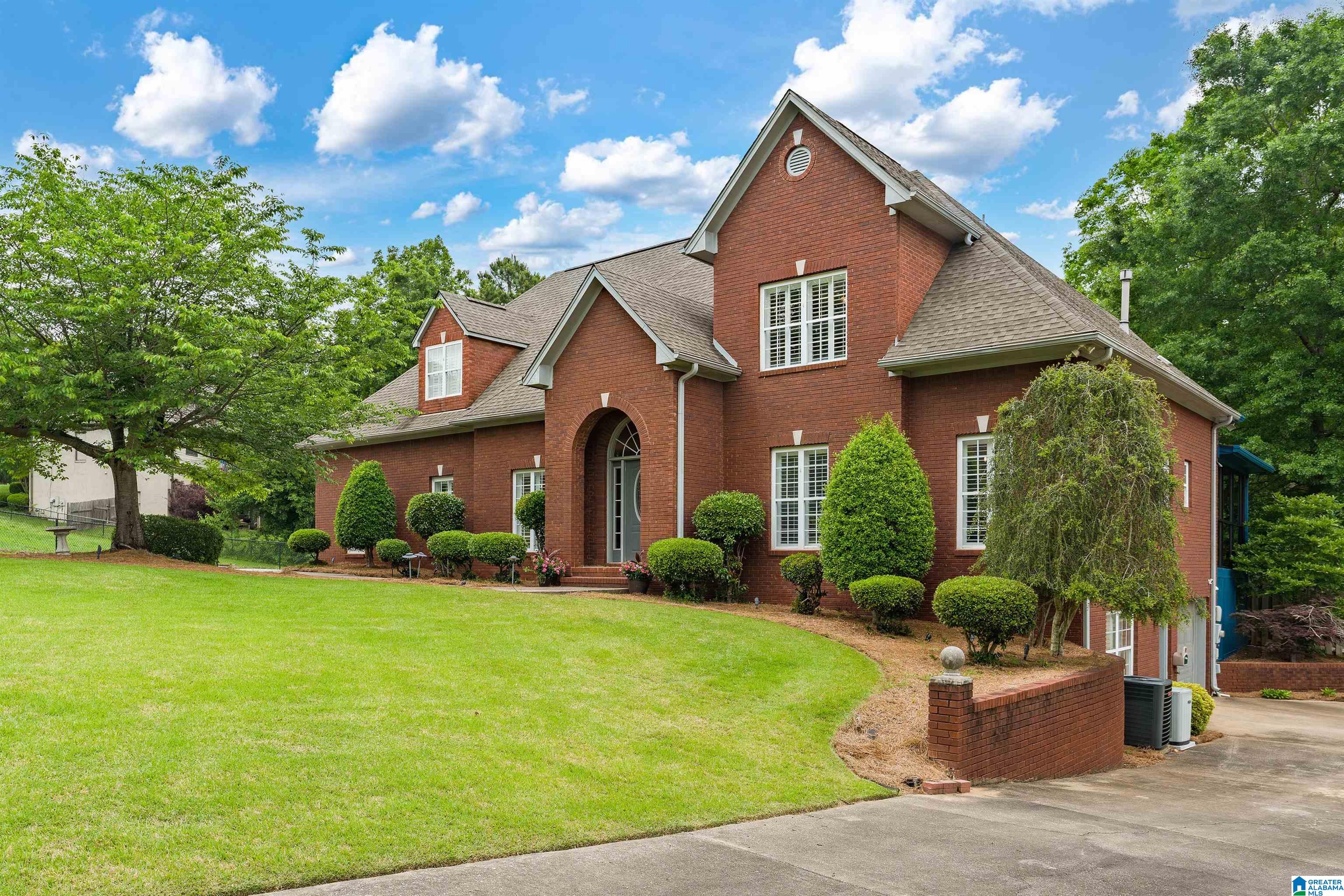 116 Legacy Parc Drive Pelham, AL 35124 - Photo 2 of 50