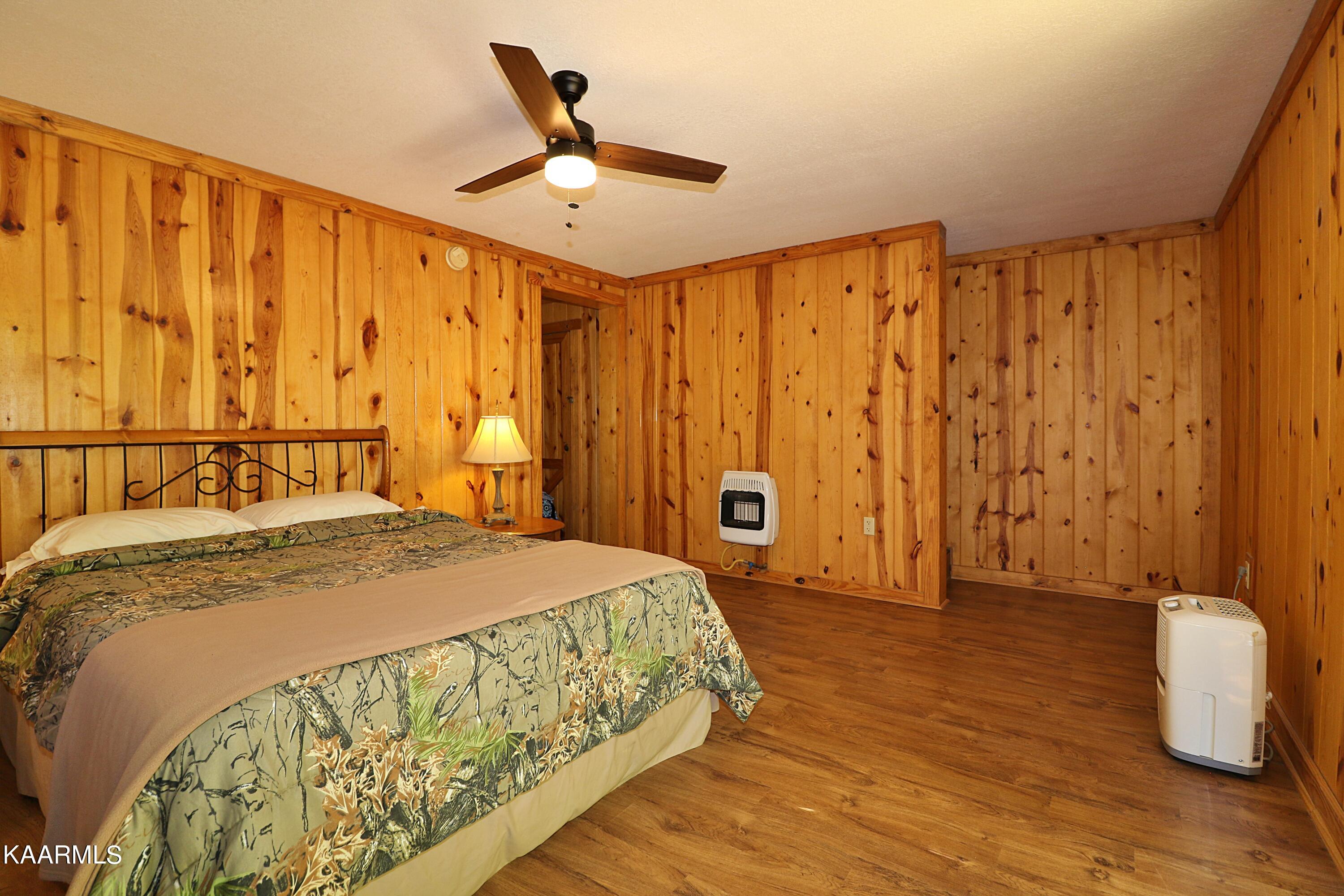 2165 Low Gap Road Robbins, TN 37852 - Photo 18 of 60 094A1390