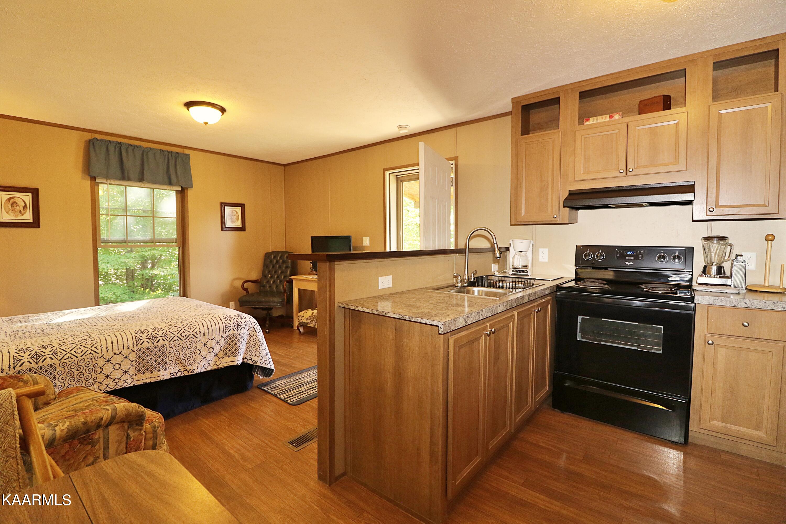 2165 Low Gap Road Robbins, TN 37852 - Photo 25 of 60 094A1340