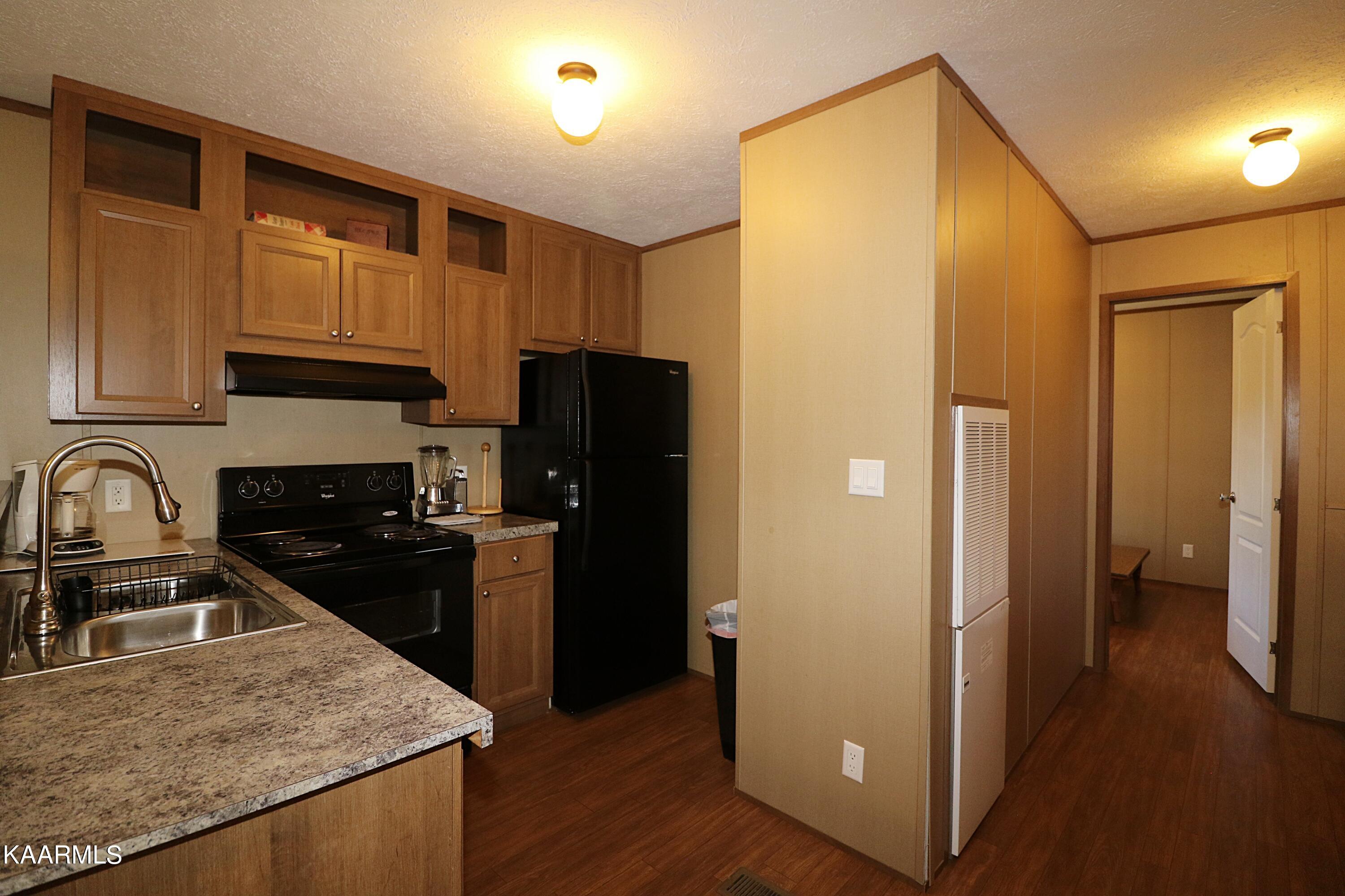 2165 Low Gap Road Robbins, TN 37852 - Photo 28 of 60 094A1333