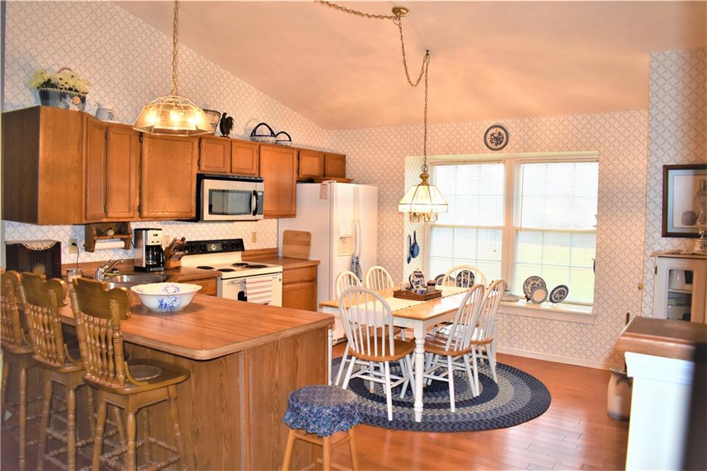8367 Pennington Road Mooresville, IN 46158 - Photo 3 of 22