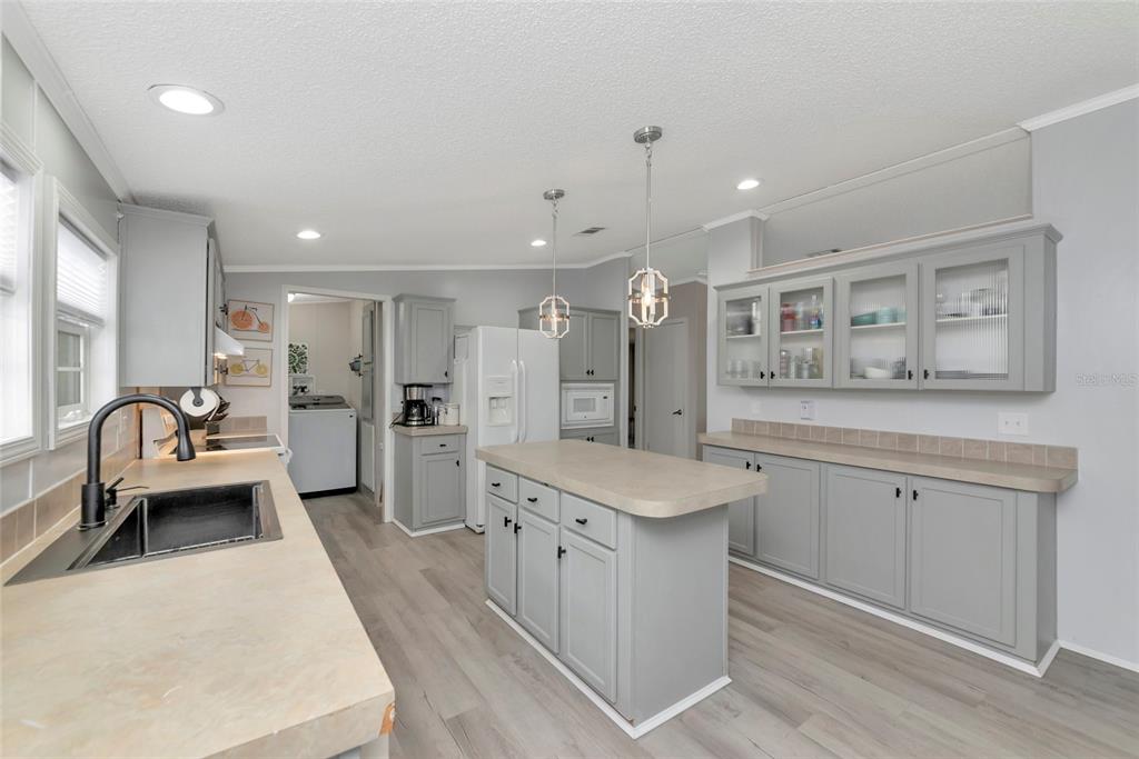 32098 Singletary Road Myakka City, FL 34251 - Photo 10 of 65