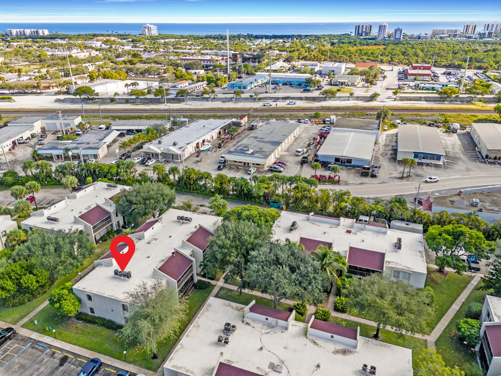 150 Pineview Road, Unit C7 Jupiter, FL 33469 - Photo 32 of 39 31-web-or-mls-DJI_20251203102502_0426_D-