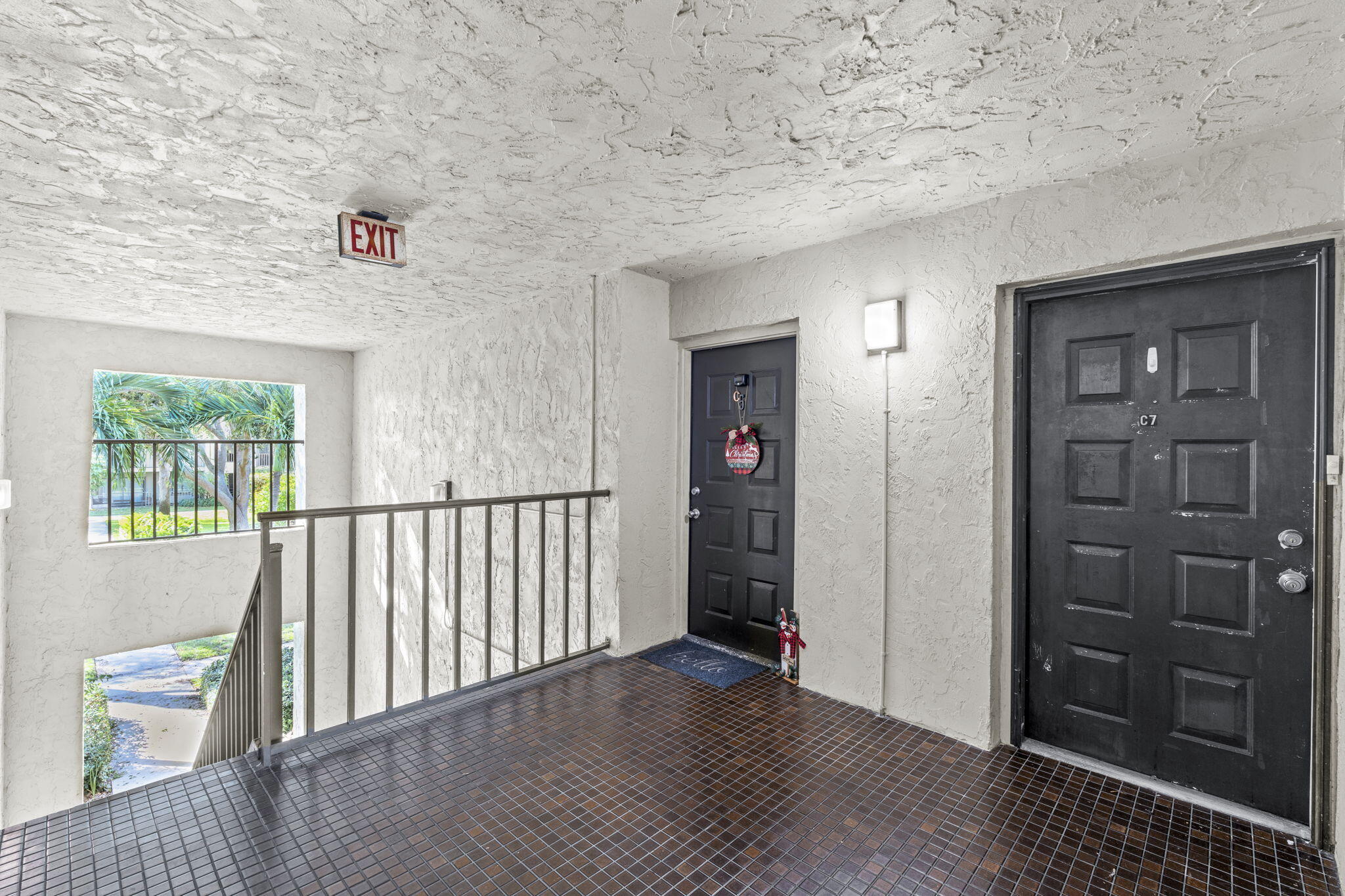 150 Pineview Road, Unit C7 Jupiter, FL 33469 - Photo 4 of 39 3-web-or-mls-A7405483