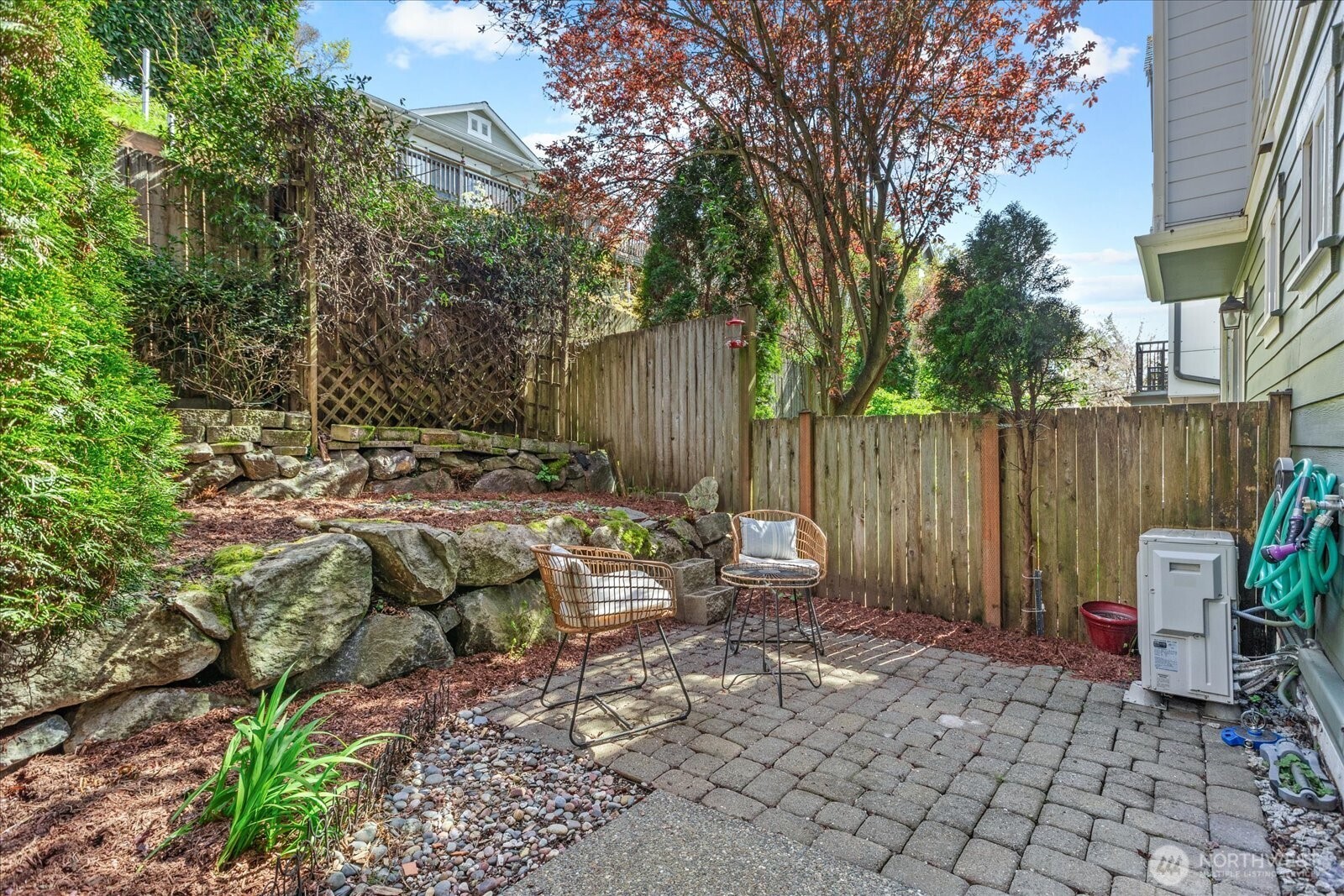 1108 29th Avenue South, Unit B Seattle, WA 98144 - Photo 12 of 31
