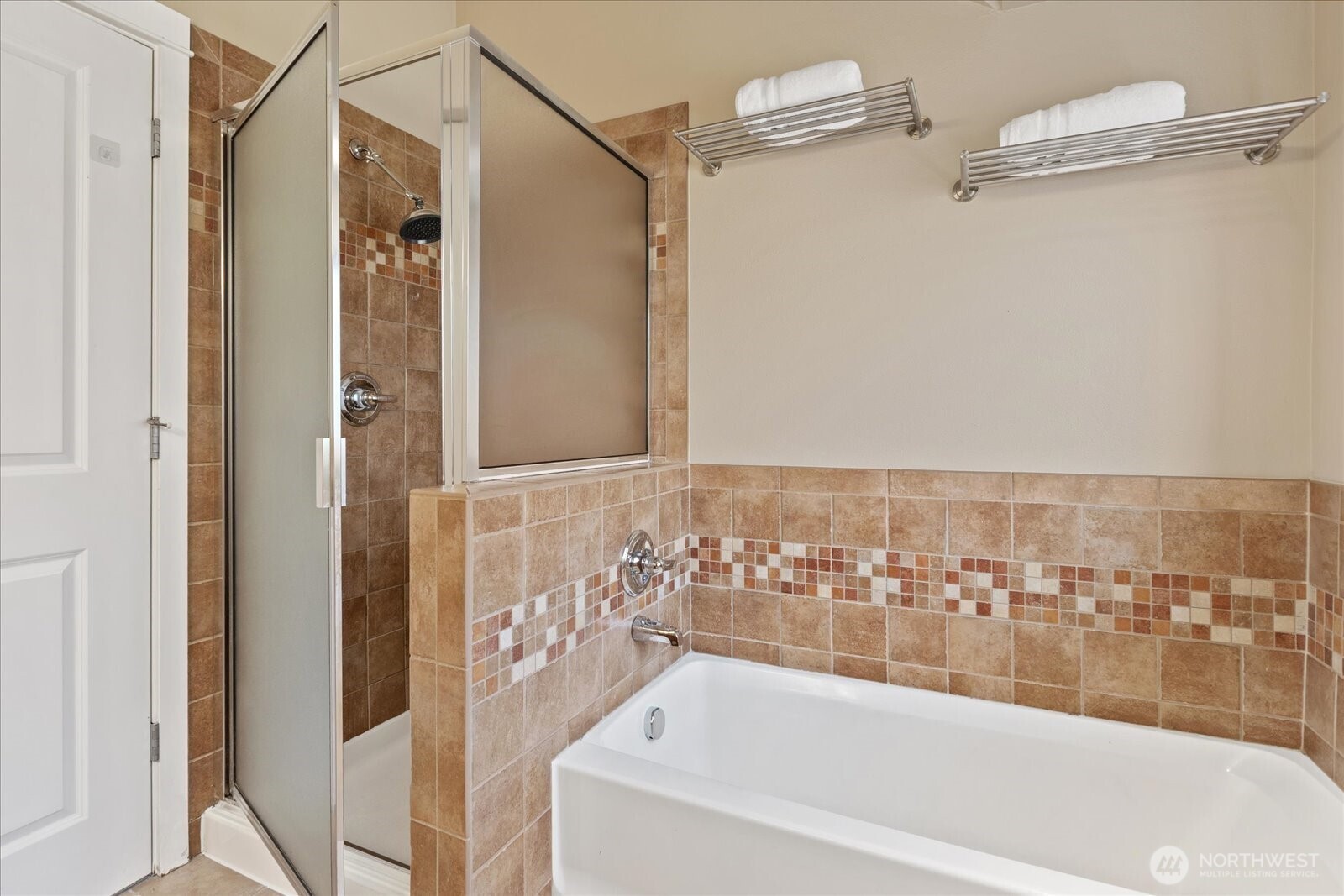 1108 29th Avenue South, Unit B Seattle, WA 98144 - Photo 23 of 31