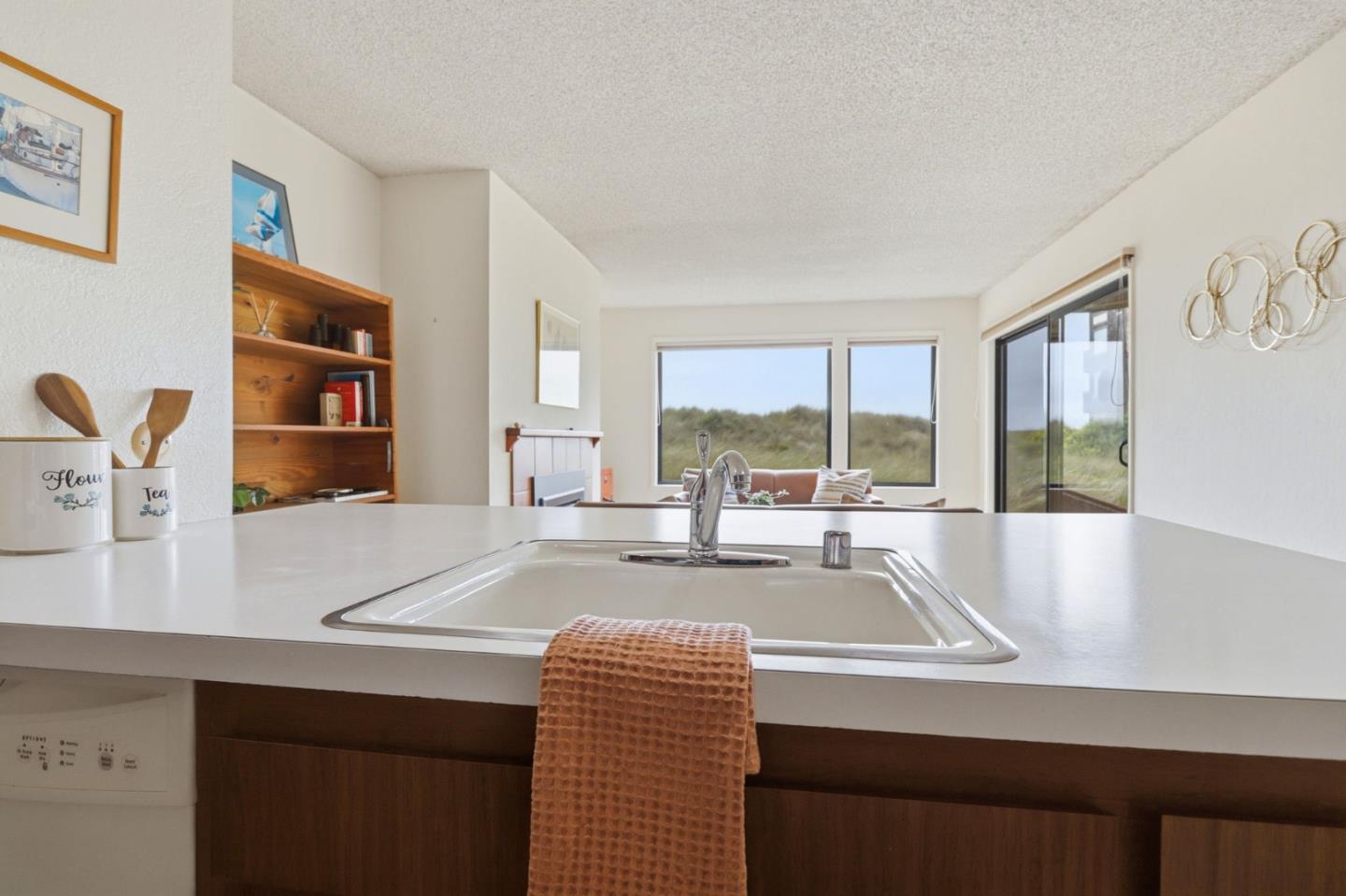 101 Shell Road, Unit 111 Watsonville, CA 95076 - Photo 7 of 36