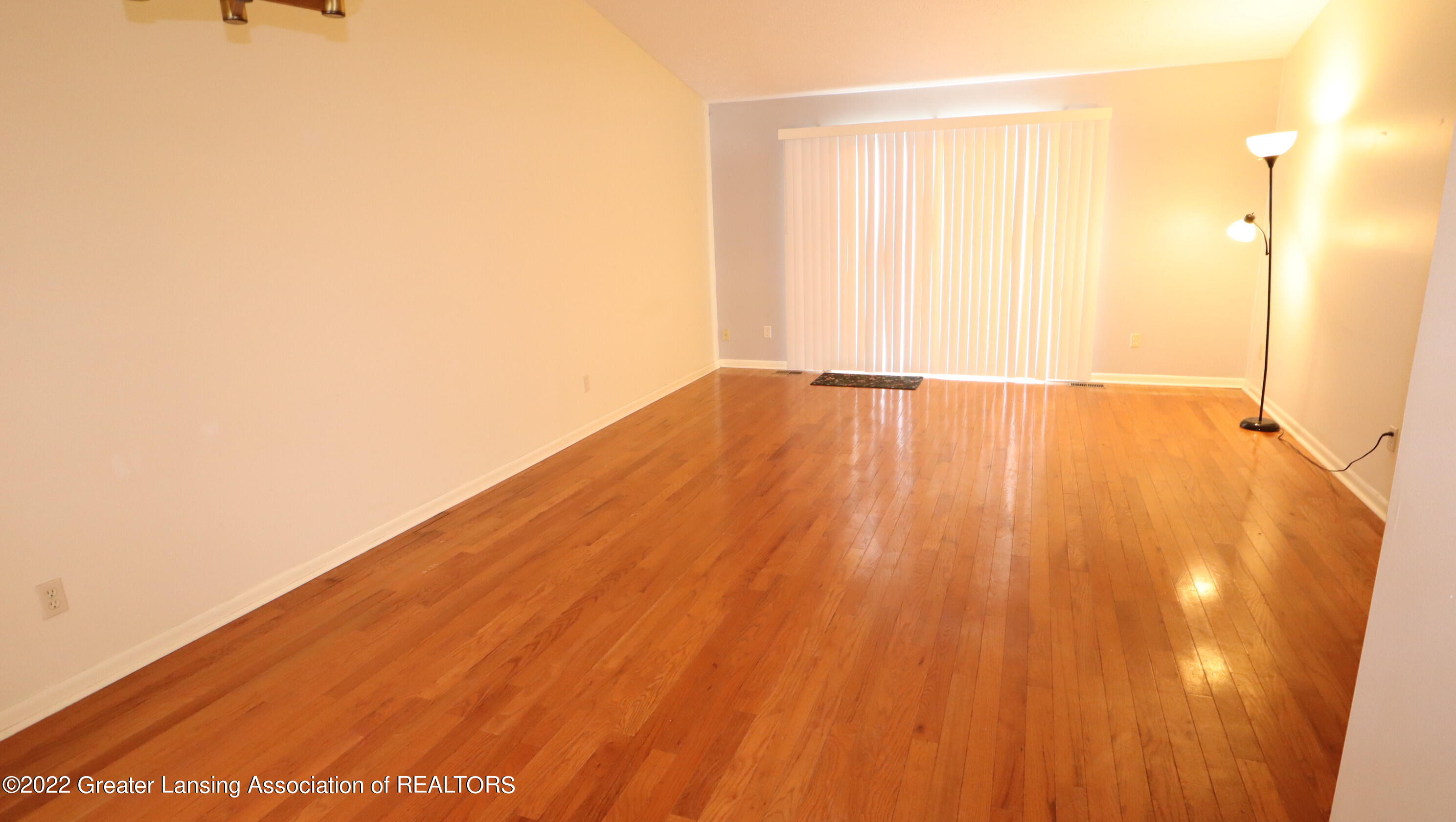 5896 Okemos Road Haslett, MI 48840 - Photo 2 of 47 IMG_0434