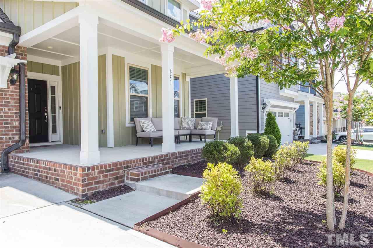 641 Groveview Wynd Wendell, NC 27591 - Photo 2 of 30 What a wonderful place to gather with neighbors!