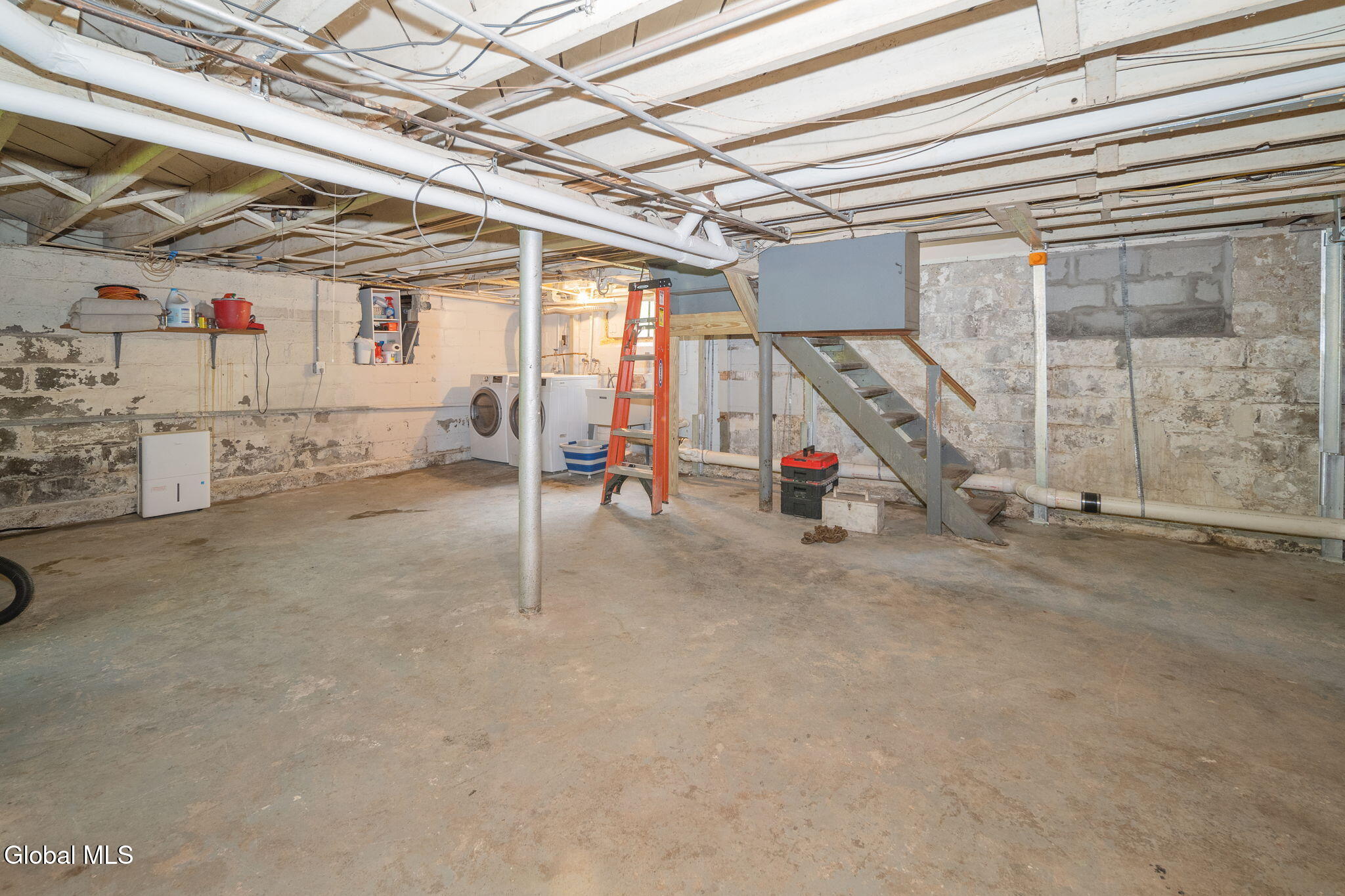 1045 Balltown Road Niskayuna, NY 12309 - Photo 41 of 63 41-1045BalltownRd41
