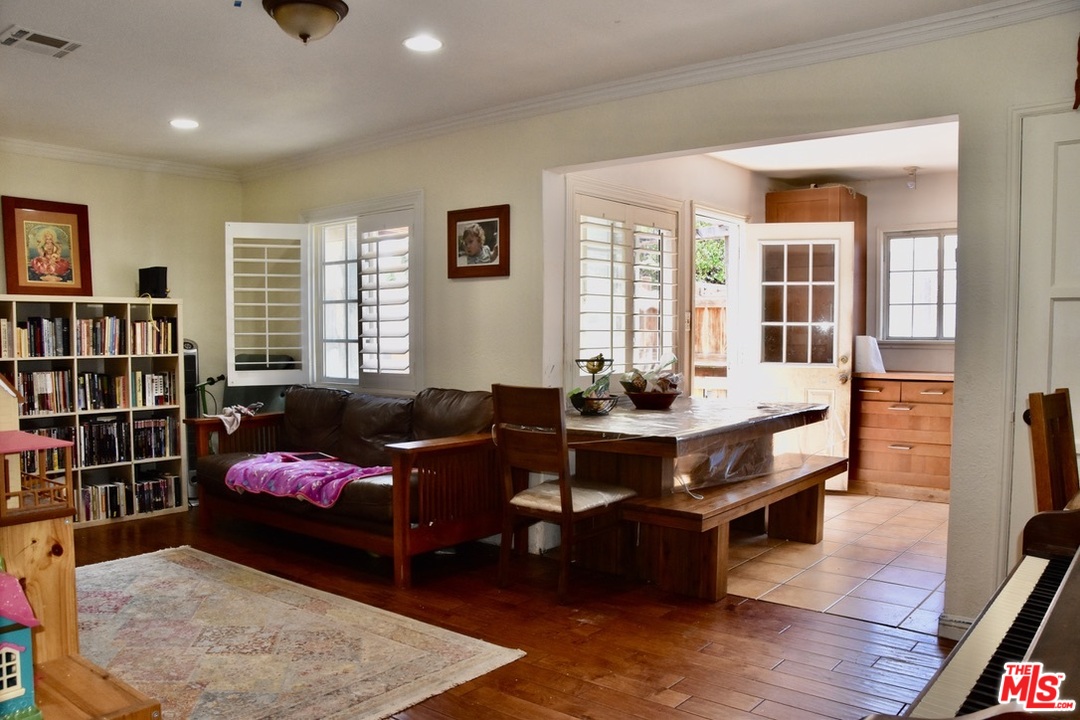 3532 Muirfield Road South Los Angeles, CA 90016 - Photo 13 of 38