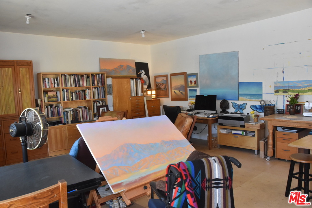 3532 Muirfield Road South Los Angeles, CA 90016 - Photo 33 of 38
