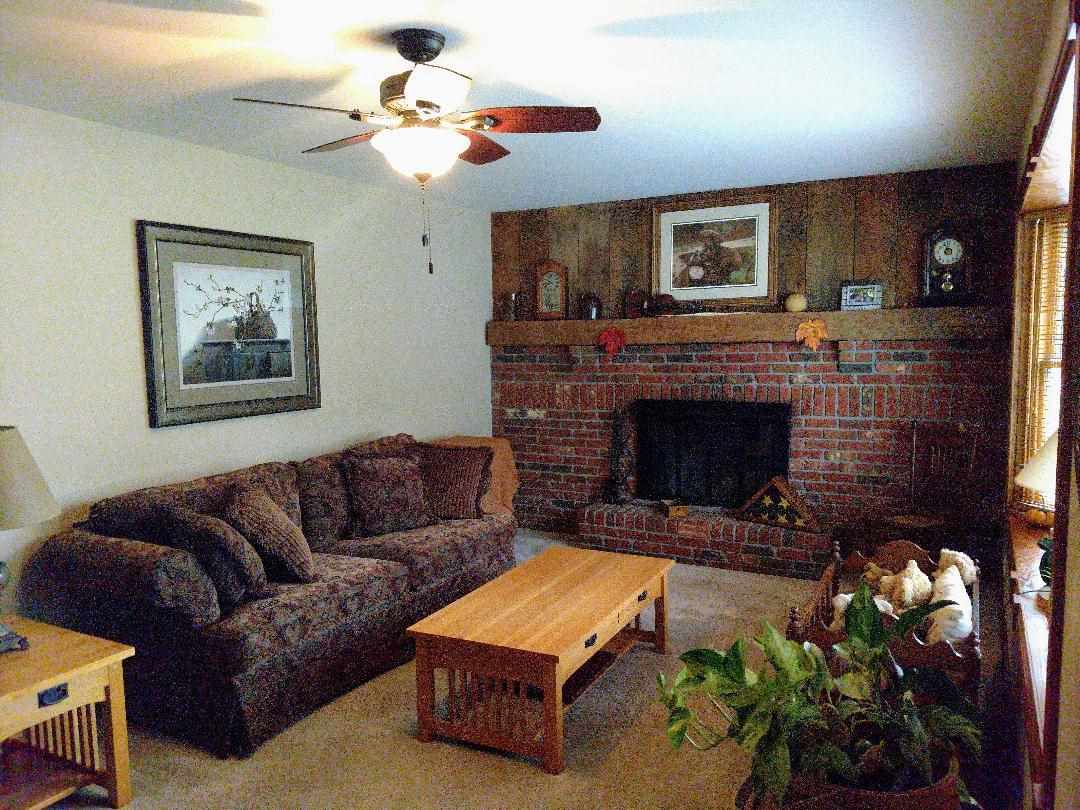 10769 Peet Road Chesaning, MI 48616 - Photo 13 of 25 50059525-12.JPG