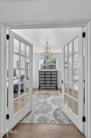 $263,300 | 142 Campbell Avenue, Marion, VA 24354