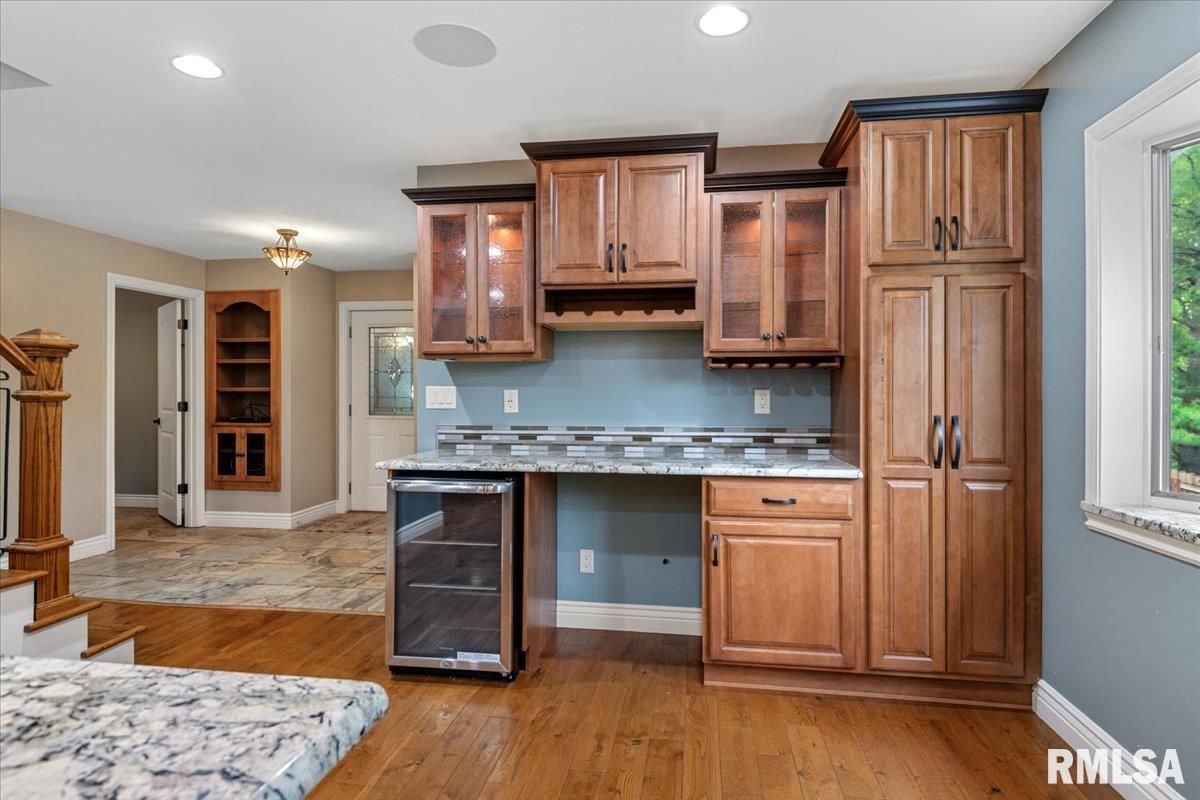 4231 Stone Road Springfield, IL 62707 - Photo 13 of 85