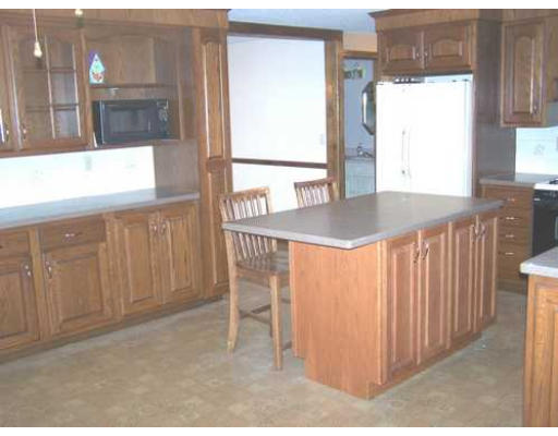 487 Reservoir Road Lunenburg, MA 01462 - Photo 7 of 22 a kitchen view with a window