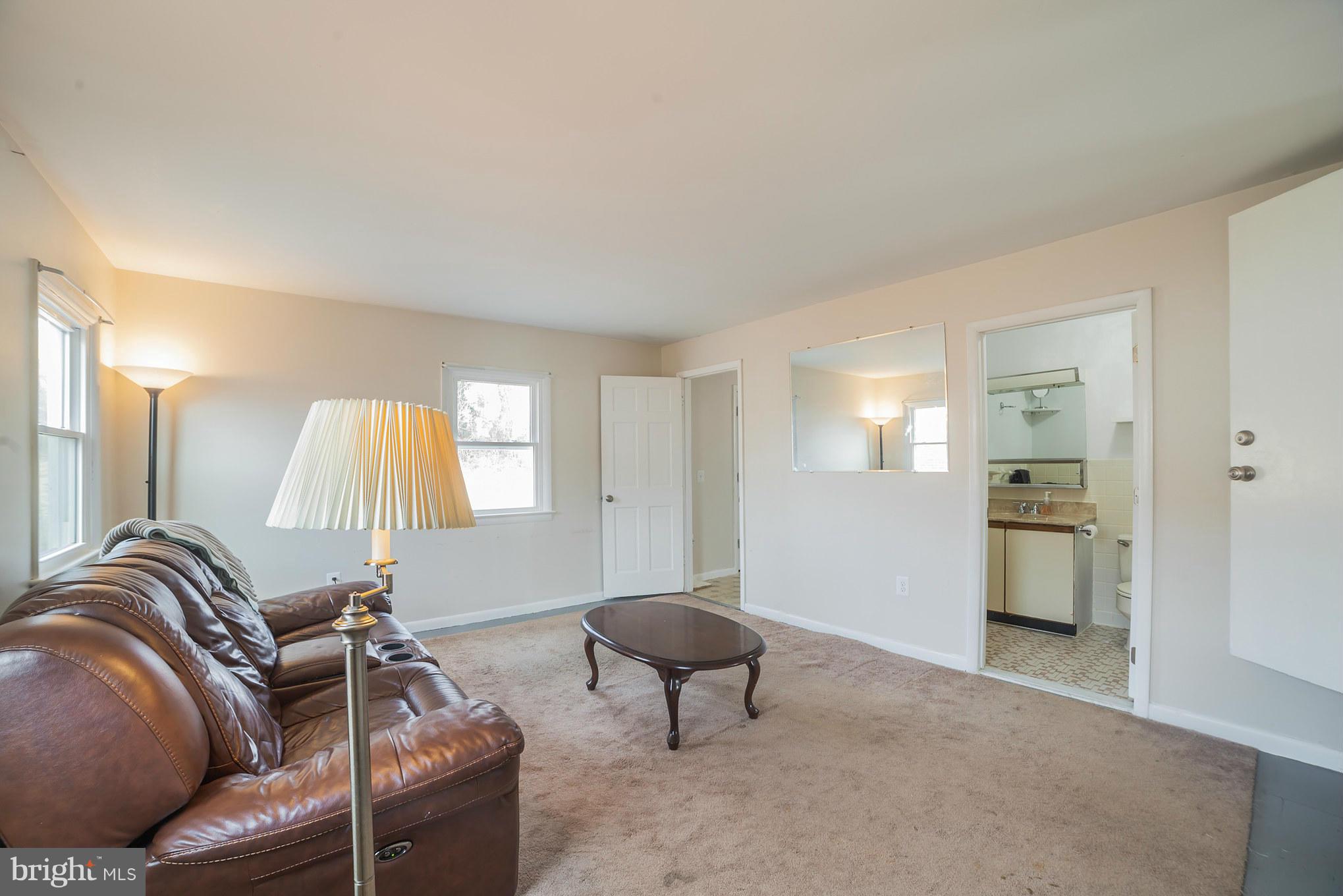 6134 Montrose Road Cheverly, MD 20785 - Photo 7 of 30 Family Room