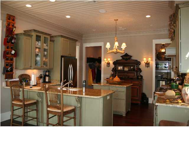 425 Evans Road Niceville, FL 32578 - Photo 11 of 32 Gallery Image 11