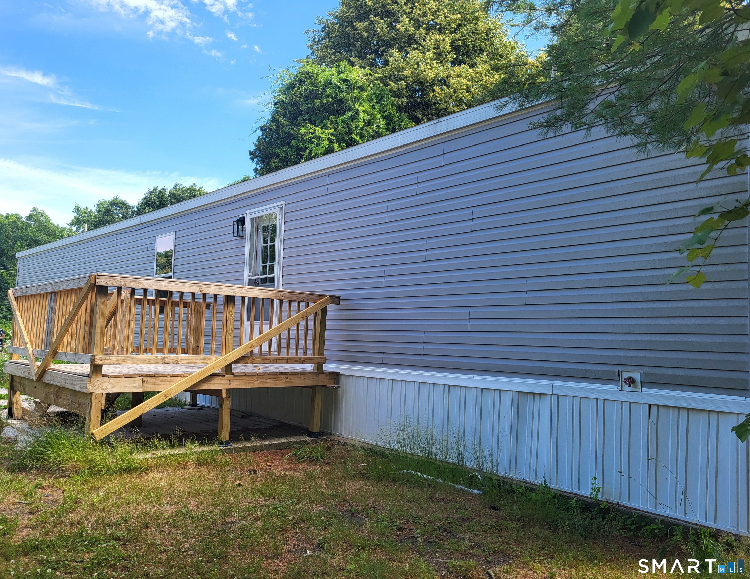 350 Chesterfield Road Montville, CT 06370 - Photo 2 of 17