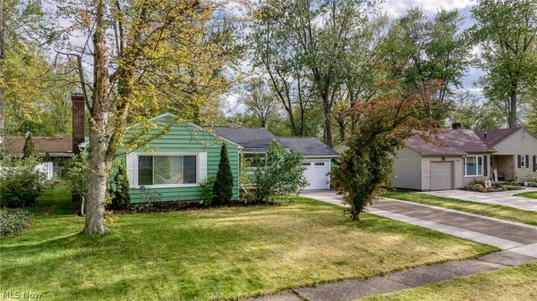 $225,000 | 345 Miami Avenue, Elyria, OH 44035