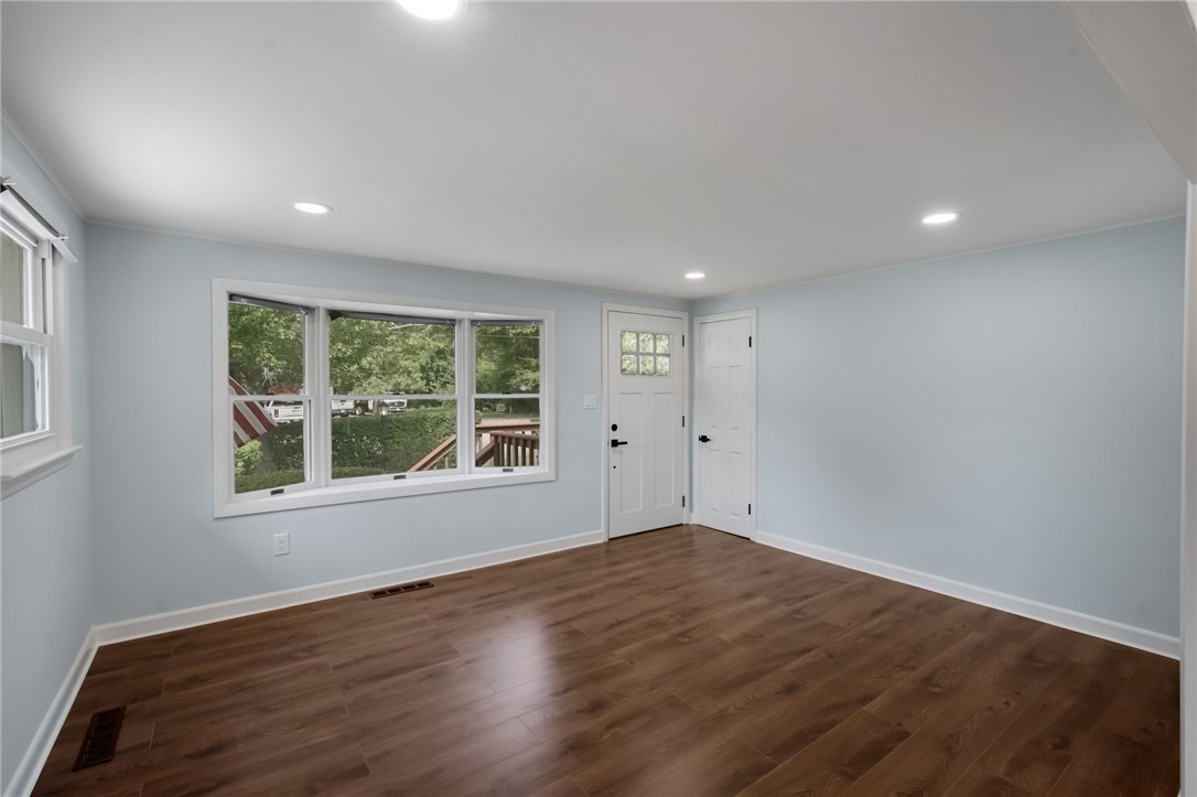 40 Tern Road Narragansett, RI 02882 - Photo 28 of 43 Gallery Image 28
