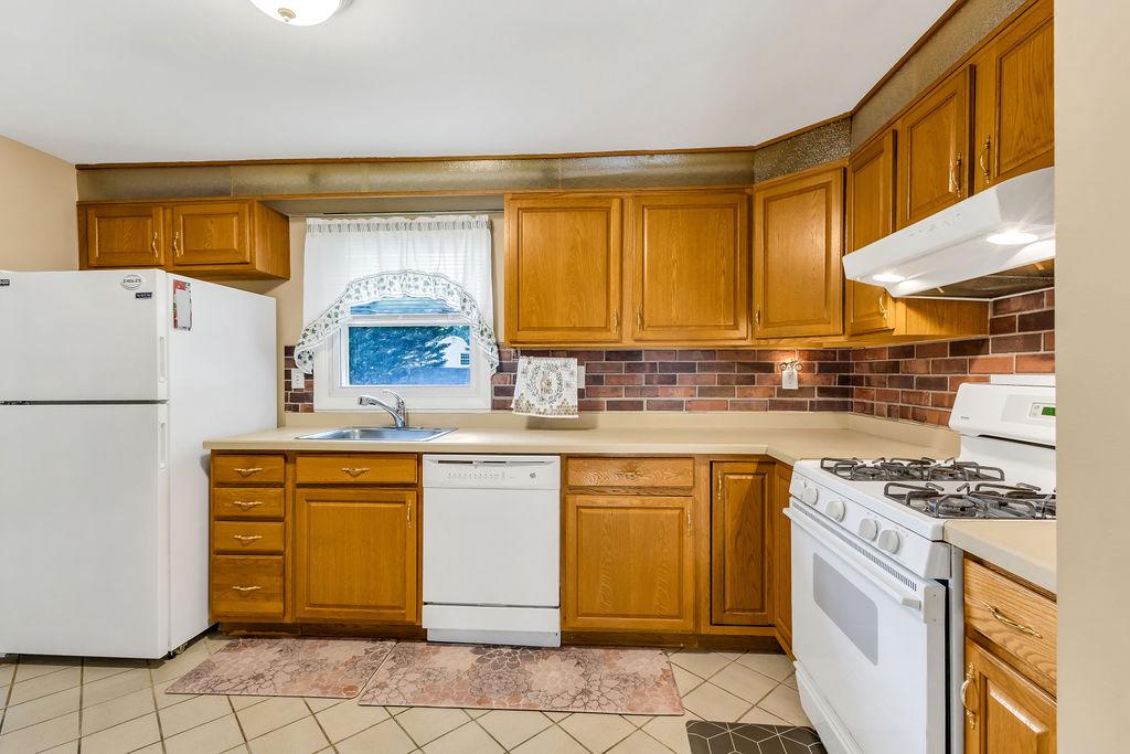 2308 Pinefield Road Waldorf, MD 20601 - Photo 18 of 41