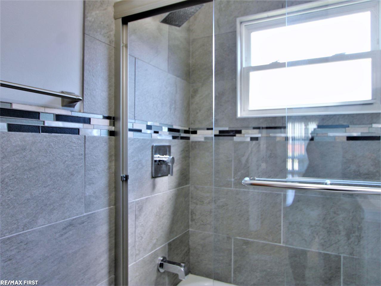 1661 Walnut Street Dearborn, MI 48124 - Photo 22 of 24
