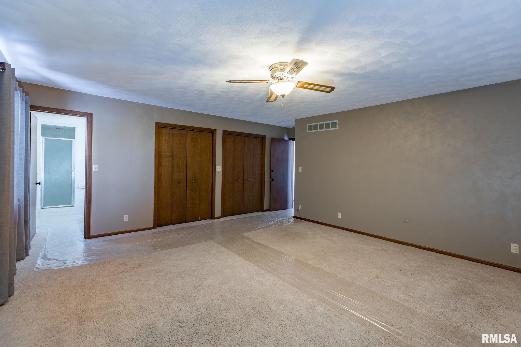 9405 Turkey Hollow Road Taylor Ridge, IL 61284 - Photo 13 of 32 Gallery Image 13