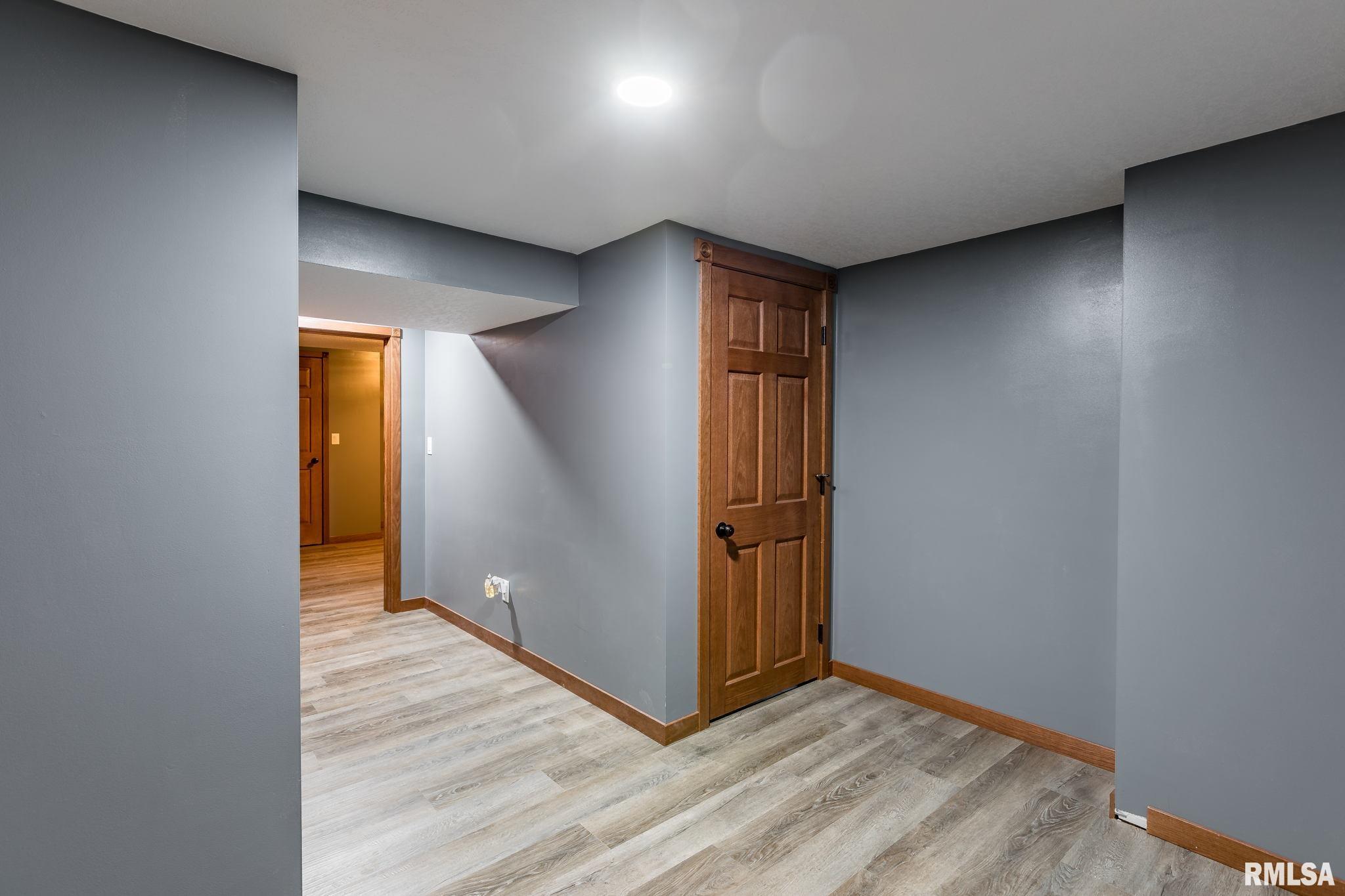9405 Turkey Hollow Road Taylor Ridge, IL 61284 - Photo 27 of 32 Gallery Image 27