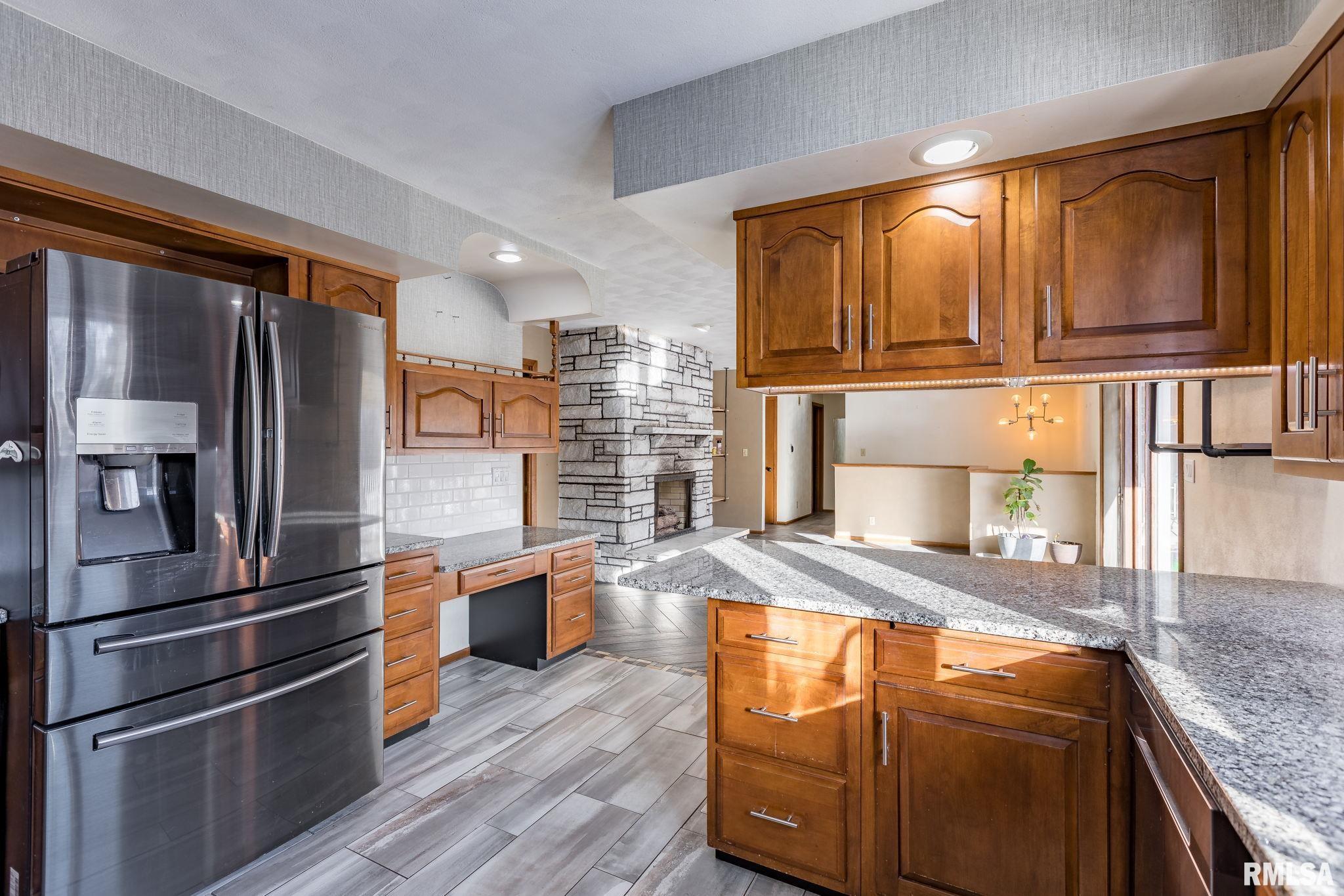 9405 Turkey Hollow Road Taylor Ridge, IL 61284 - Photo 10 of 32 Gallery Image 10