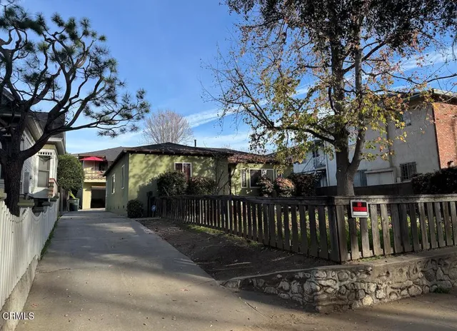 $1,150,000 | 683 East Villa Street, Pasadena, CA 91101