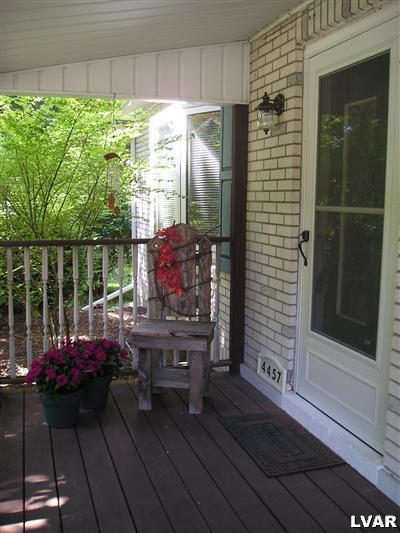 4457 Mountain Road Slatington, PA 18080 - Photo 3 of 28 Gallery Image 3