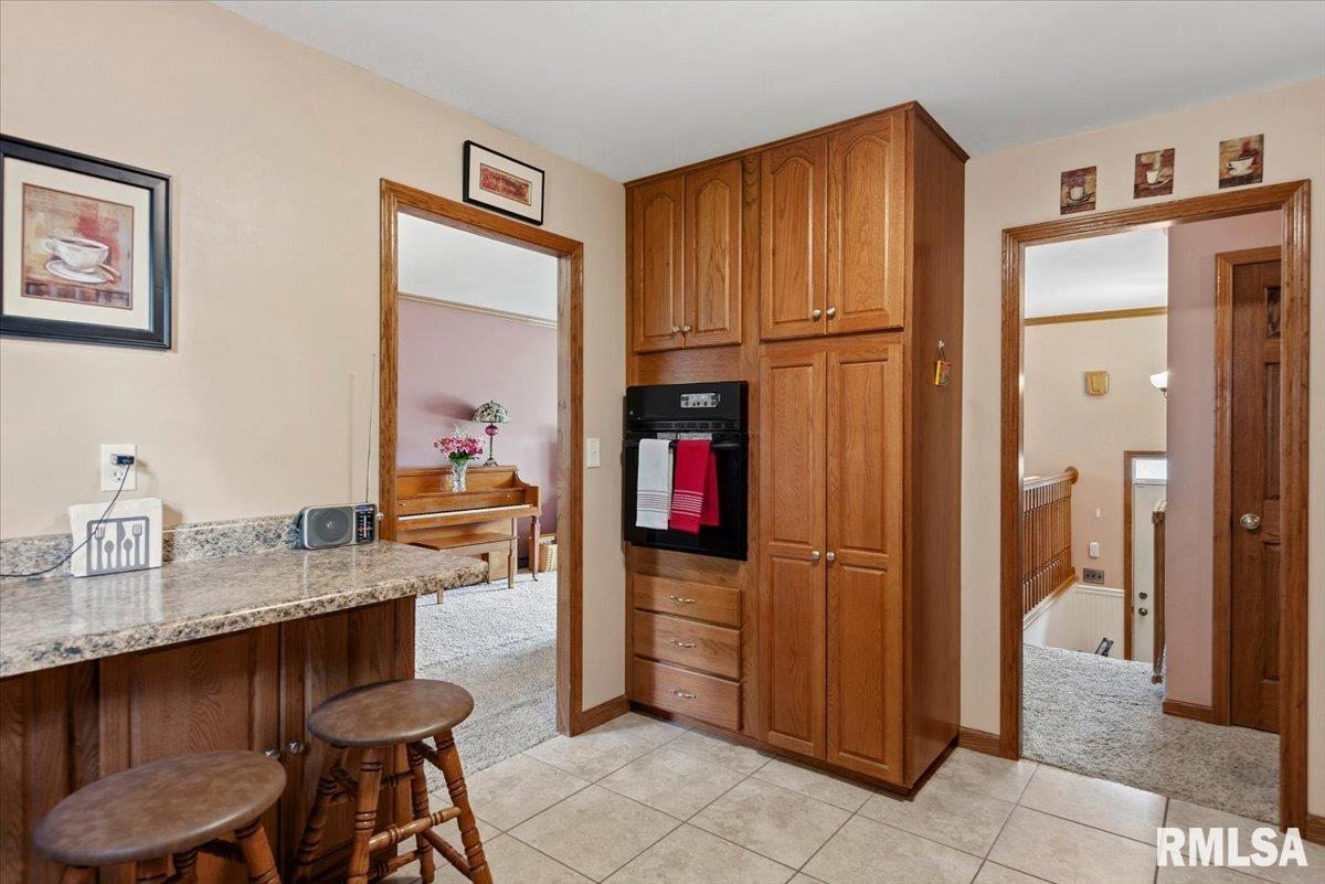 62 North Oxford Road Springfield, IL 62702 - Photo 11 of 36