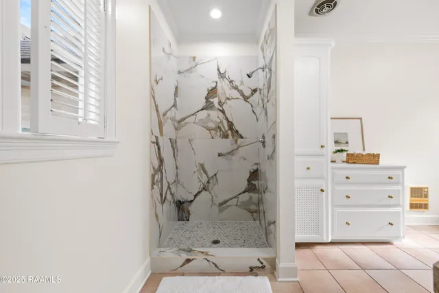 $450,000 | 100 Remington Drive, Lafayette, LA 70503