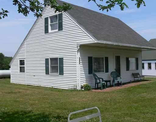 1450 Harpswell Neck Road Harpswell, ME 04079 - Photo 5 of 6 Exterior Front.