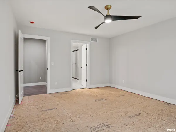 $425,000 | 1703 Ambleside Drive, Springfield, IL 62711