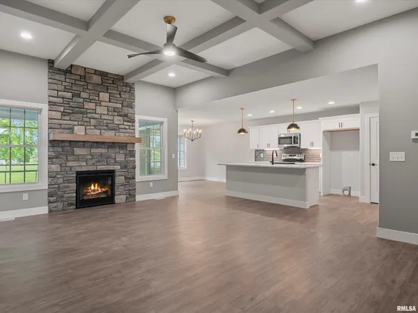 $425,000 | 1703 Ambleside Drive, Springfield, IL 62711