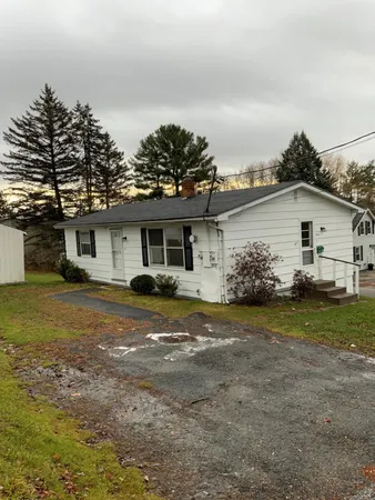 $235,000 | 19 Western Ave Place, Augusta, ME 04330